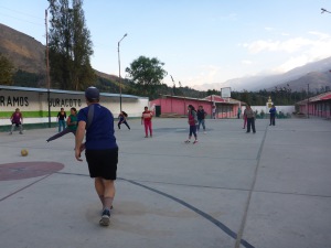 Playing soccer with the moms of Inca Huaín